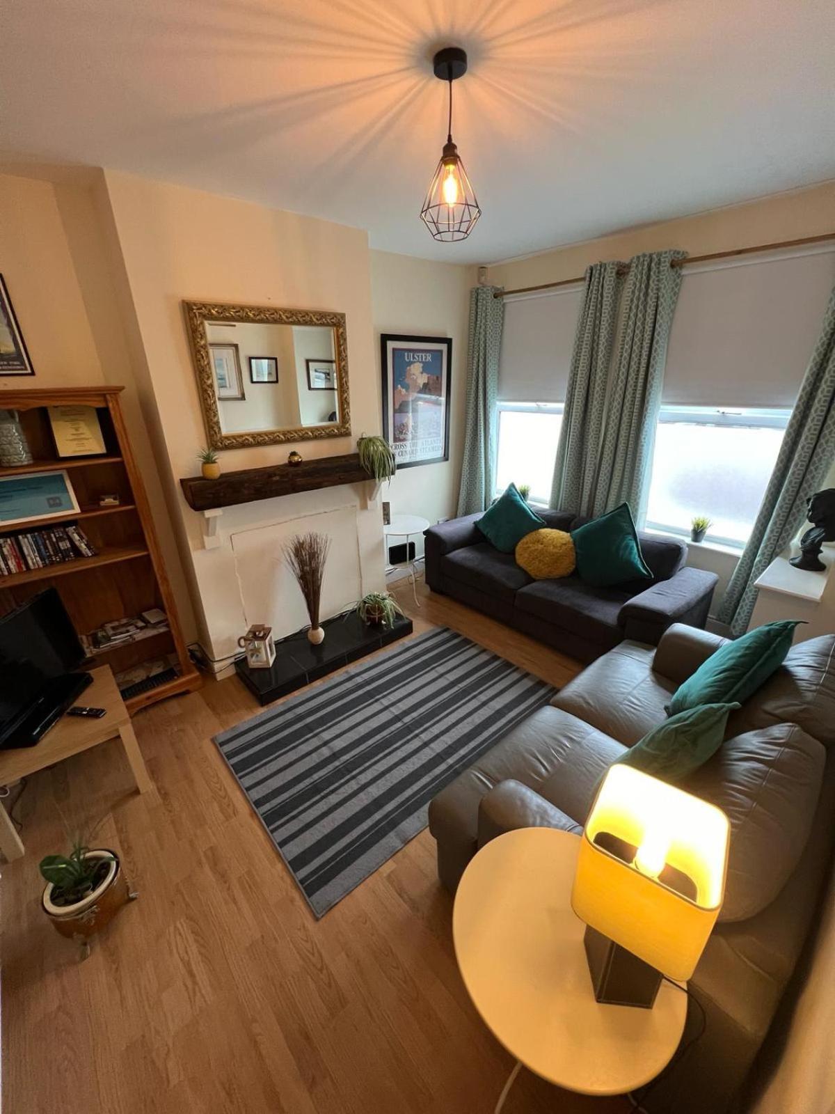 Private Home Titanic History Belfast Extérieur photo